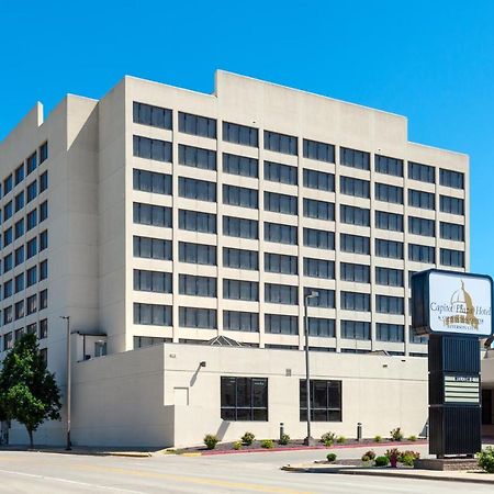 Capitol Plaza Hotel Jefferson City Exterior photo