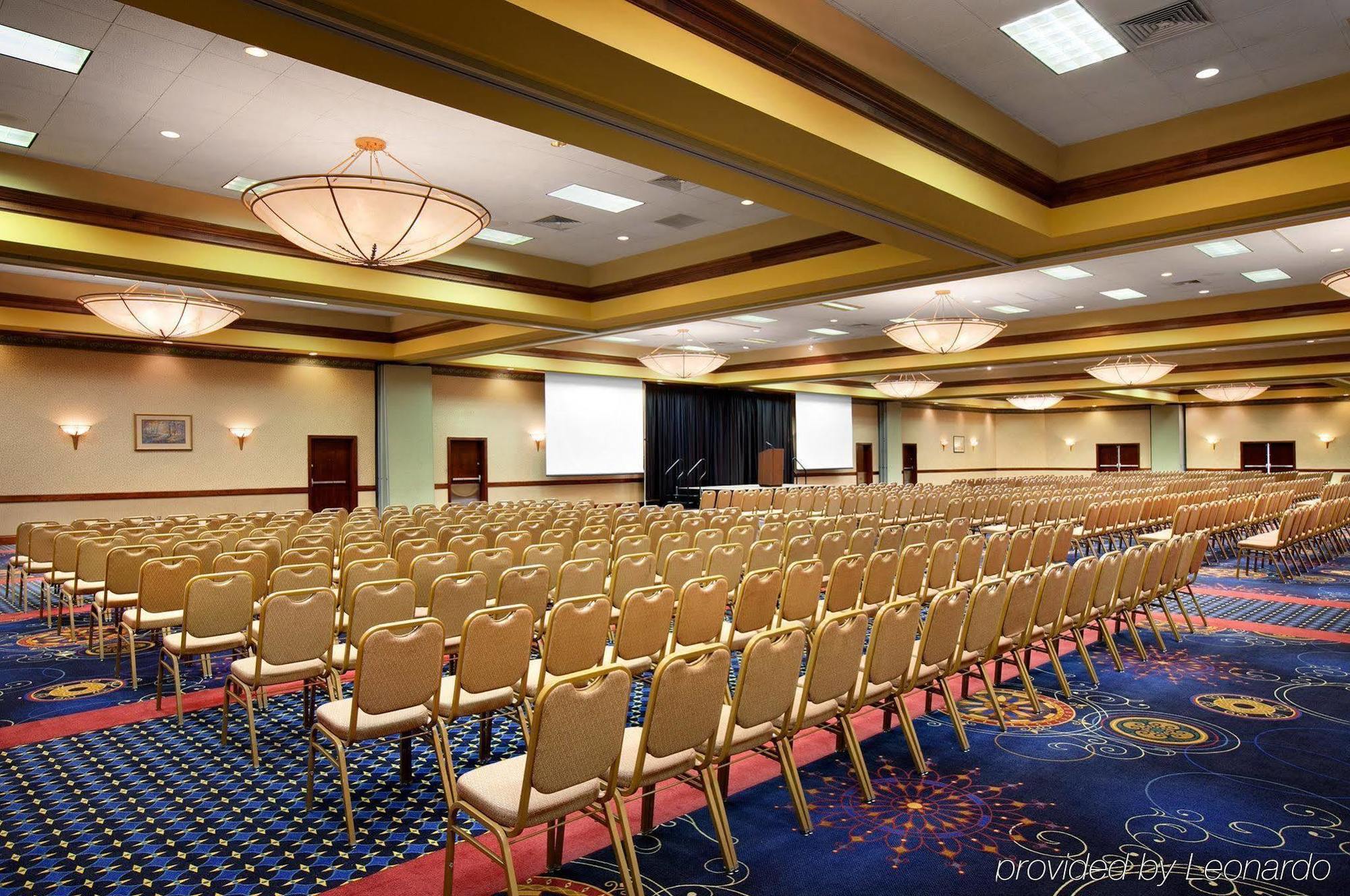 Capitol Plaza Hotel Jefferson City Exterior photo